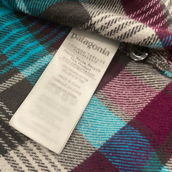 Patagonia Women Shirt Button Down Top Fjord Purple Blue Flannel Plaid Size 6 - Picture 4 of 6